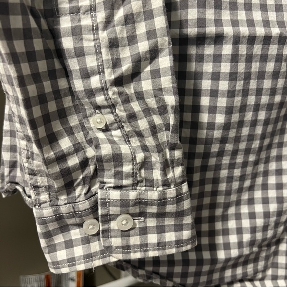 Merona Checkered Button Down shirt XL - Picture 3 of 6